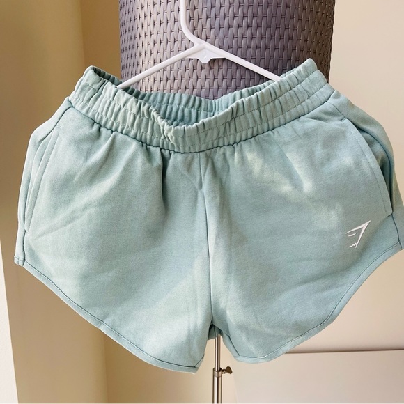 Gymshark Pants - GYMSHARK Training Sweat Shorts - Maya Blue Size XL